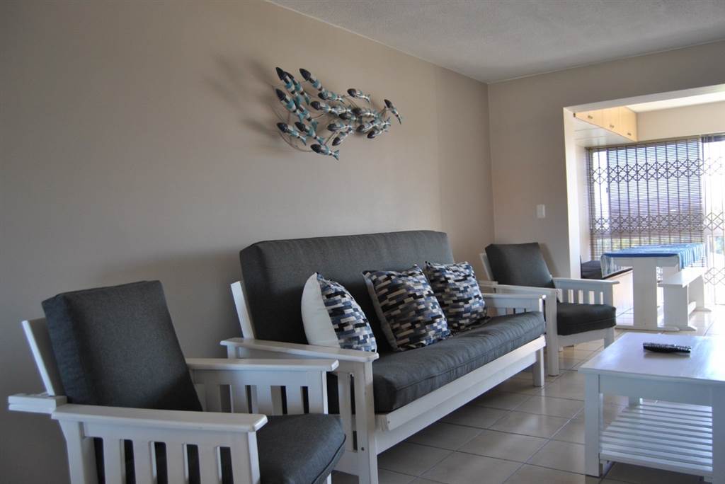 3 Bed Apartment in Hartenbos photo number 4