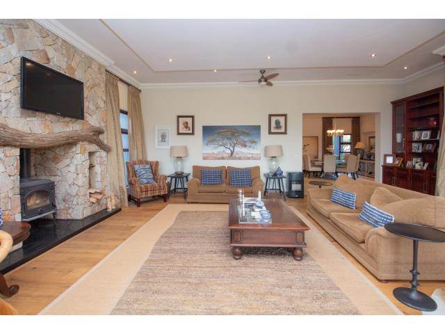 4 Bed House in Blair Atholl Estate photo number 10