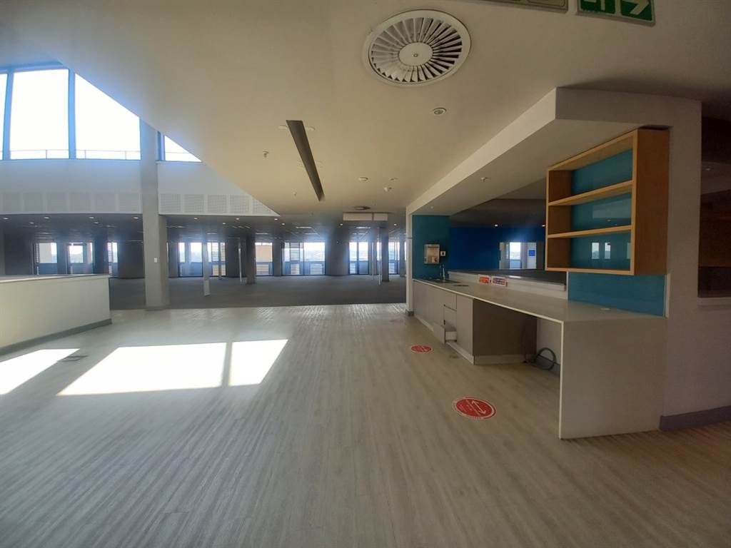 2093.9  m² Office Space in Centurion CBD photo number 23