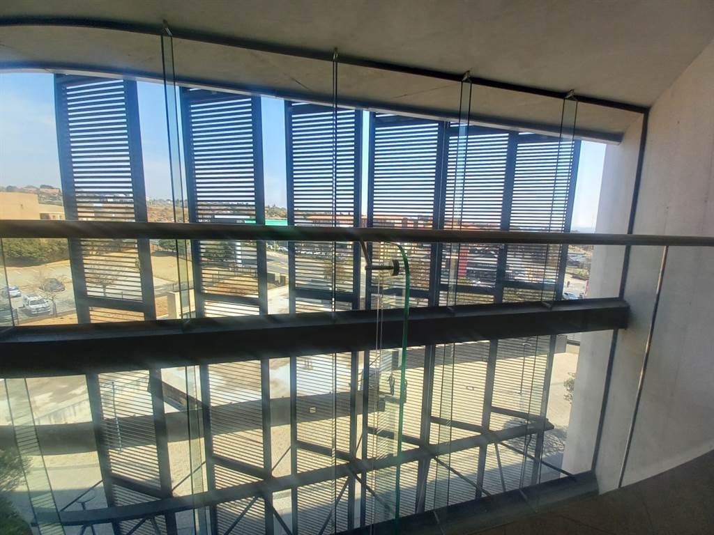 2093.9  m² Office Space in Centurion CBD photo number 24