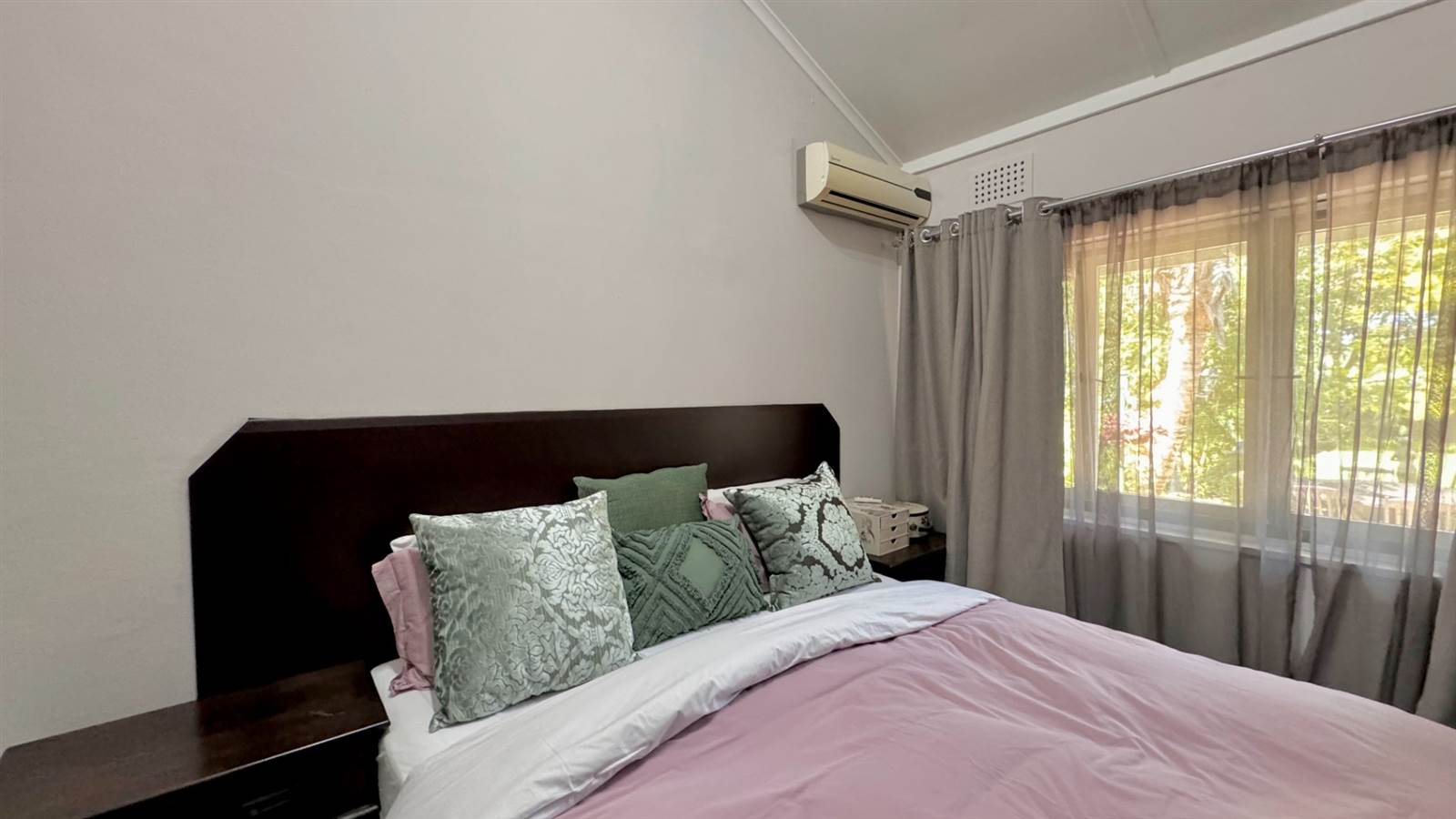 5 Bed House in Mt Edgecombe Estate 1 & 2 photo number 29