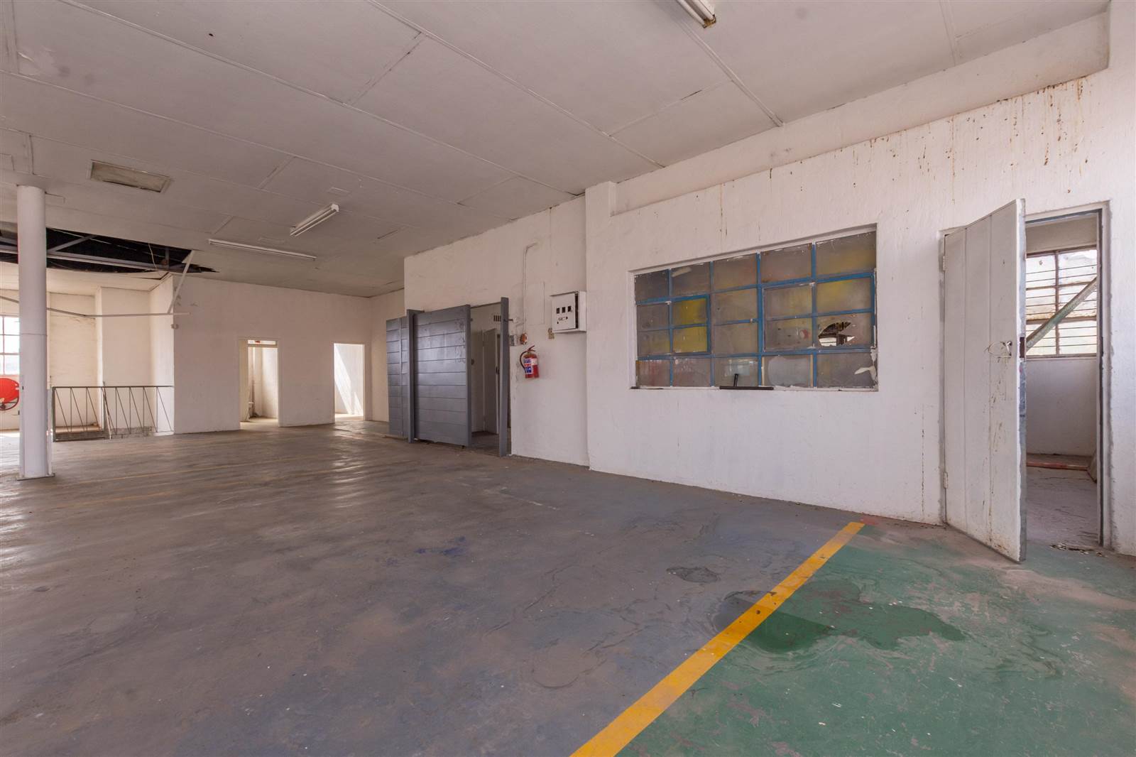 2210  m² Commercial space in Industria North photo number 14