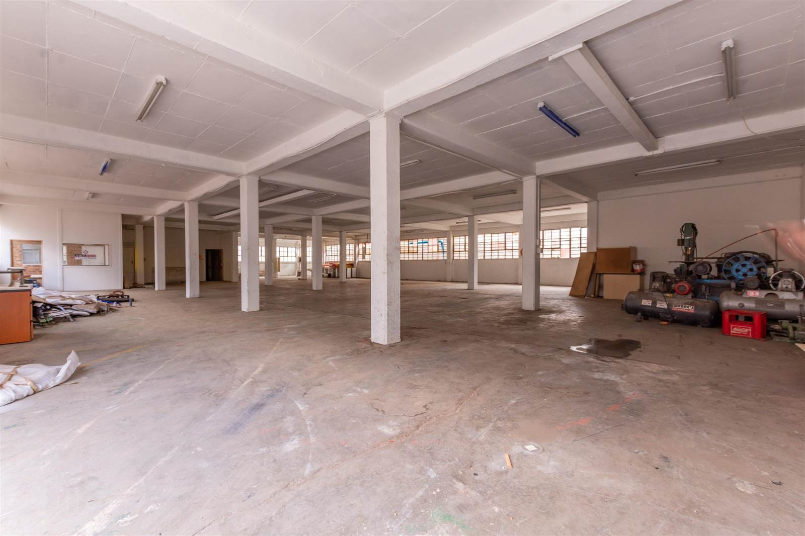 2210  m² Commercial space in Industria North photo number 6