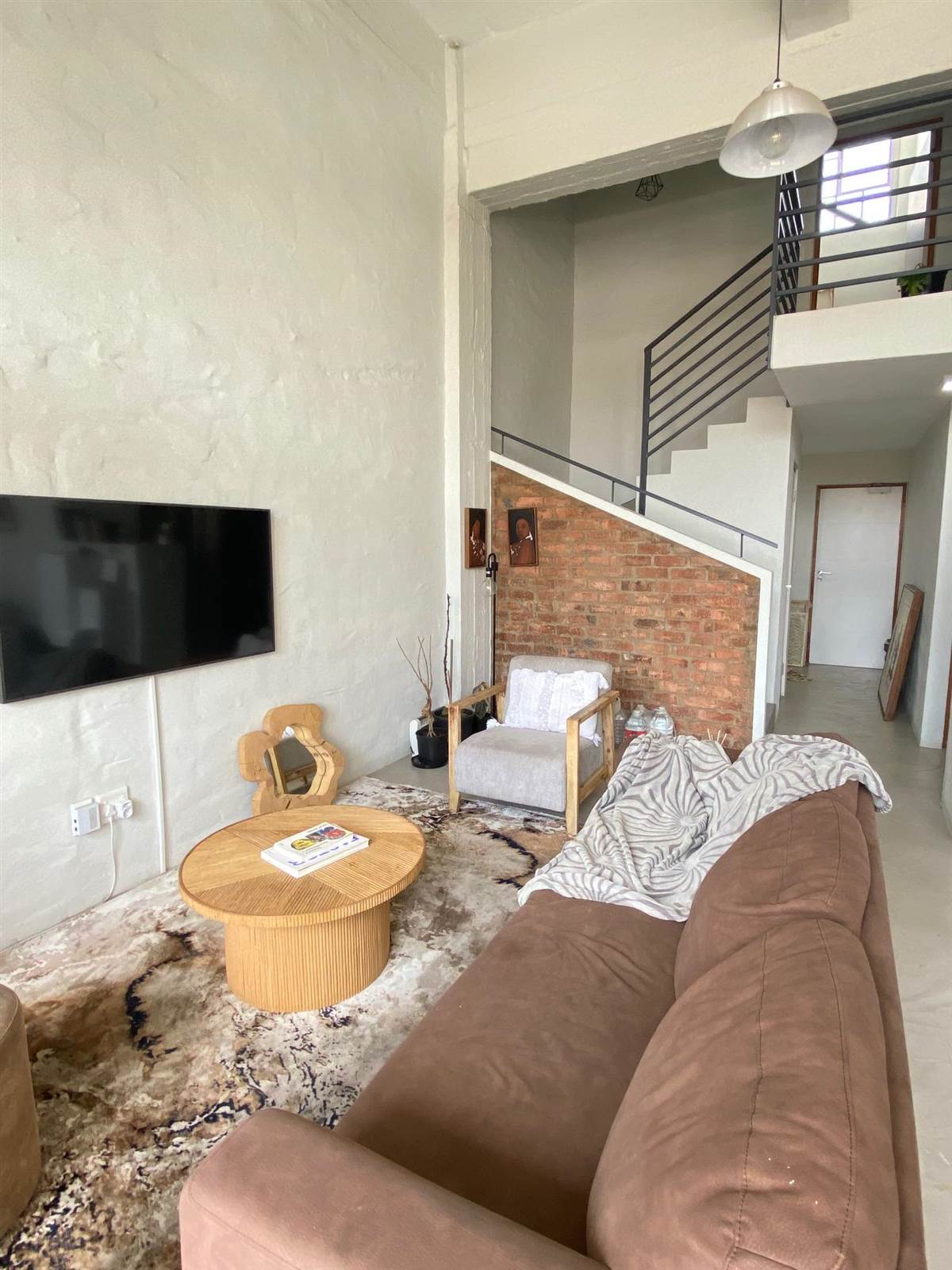 3 Bed Apartment in Braamfontein photo number 5