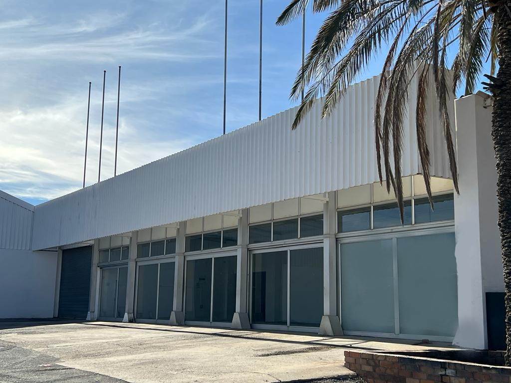 1000  m² Commercial space in Beaufort West photo number 3
