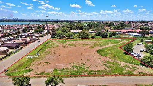 9992 m² Land available in Vanderbijlpark Central photo number 2