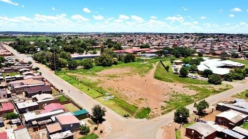 9992 m² Land available in Vanderbijlpark Central photo number 5