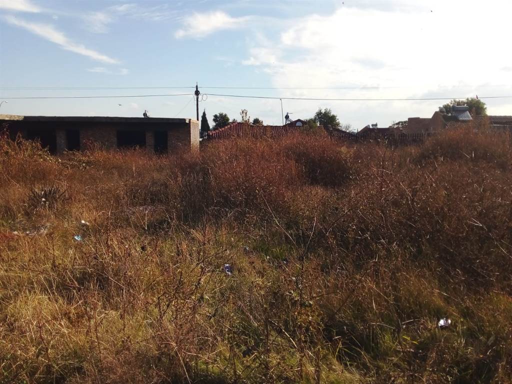 544 m² Land available in Lenasia South photo number 3