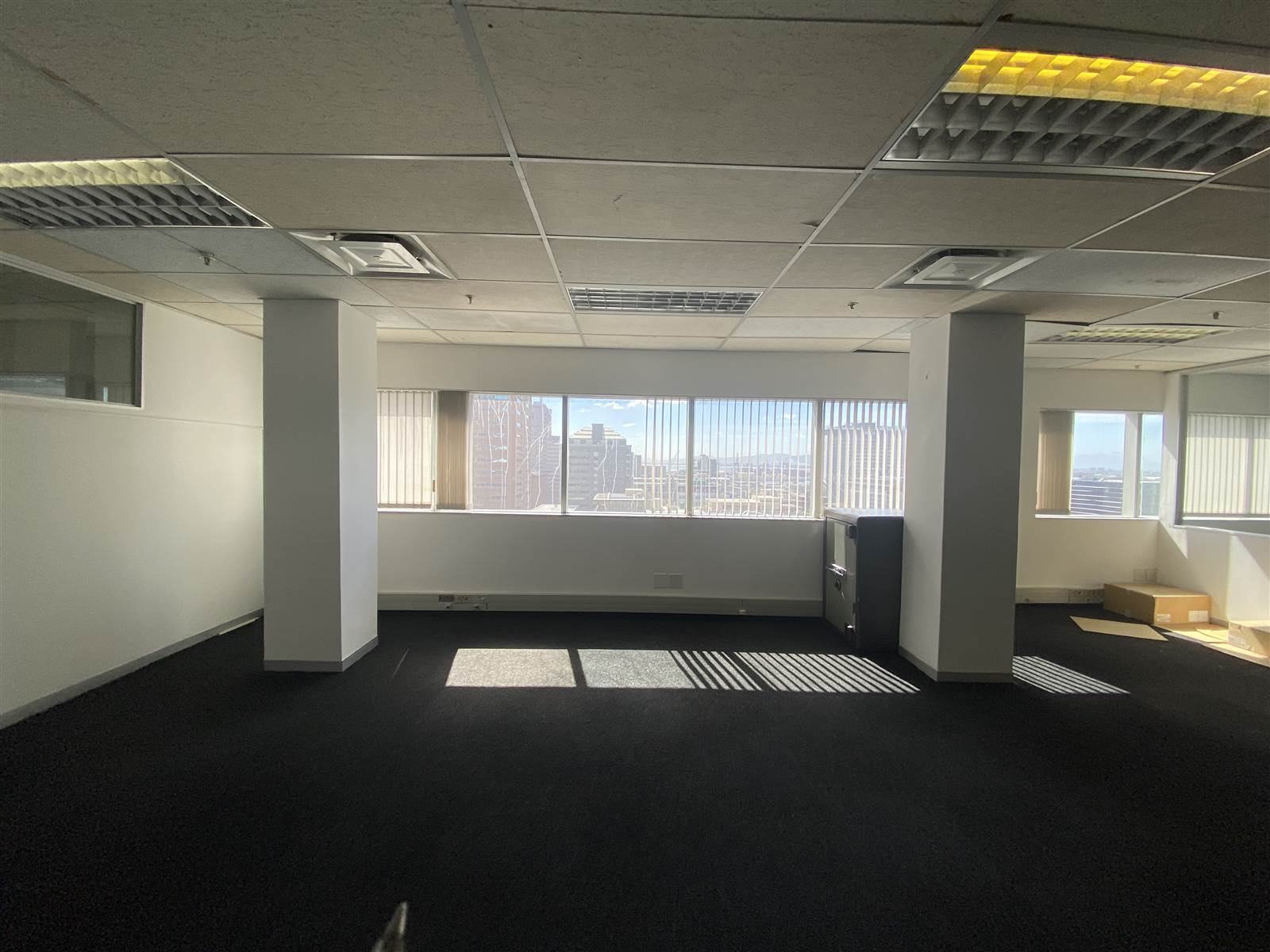 253  m² Commercial space in Cape Town City Centre photo number 13