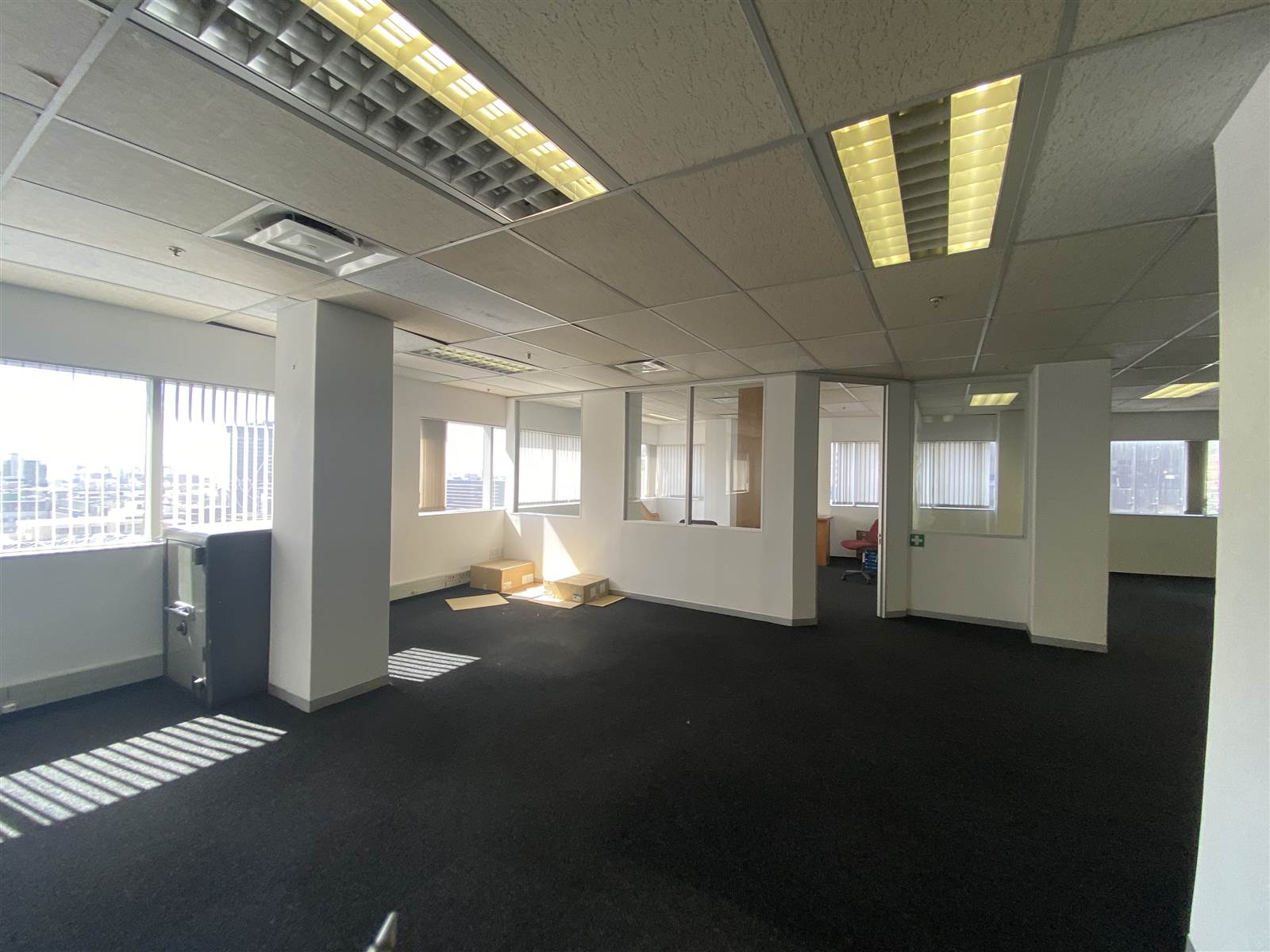 253  m² Commercial space in Cape Town City Centre photo number 14