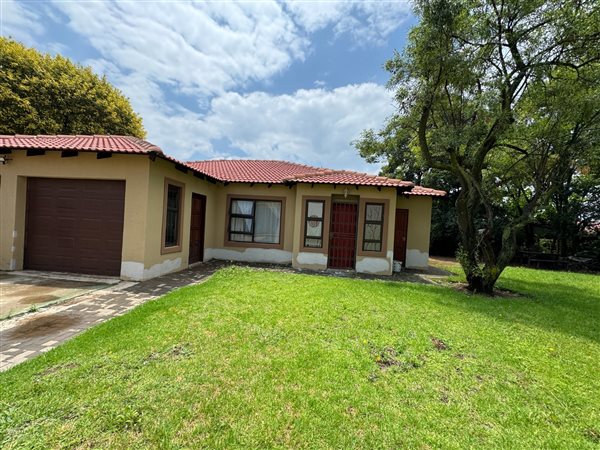 2 Bed Townhouse in Crystal Park