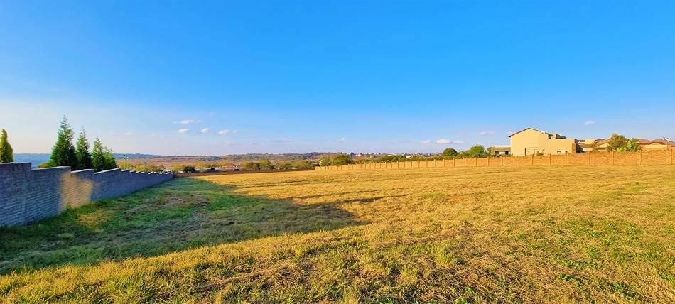 8599 m² Land available in Mooikloof Glen photo number 7