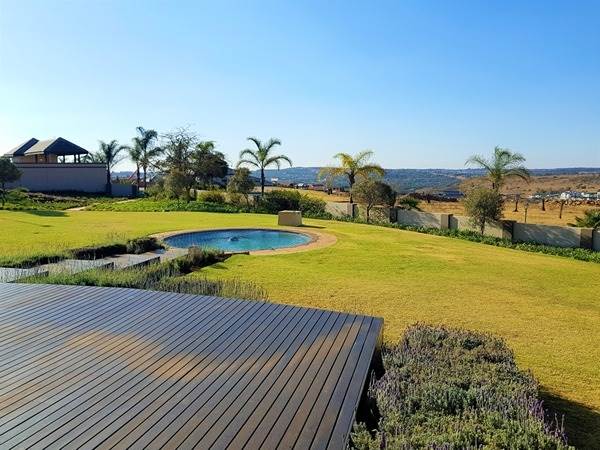 8599 m² Land available in Mooikloof Glen photo number 16
