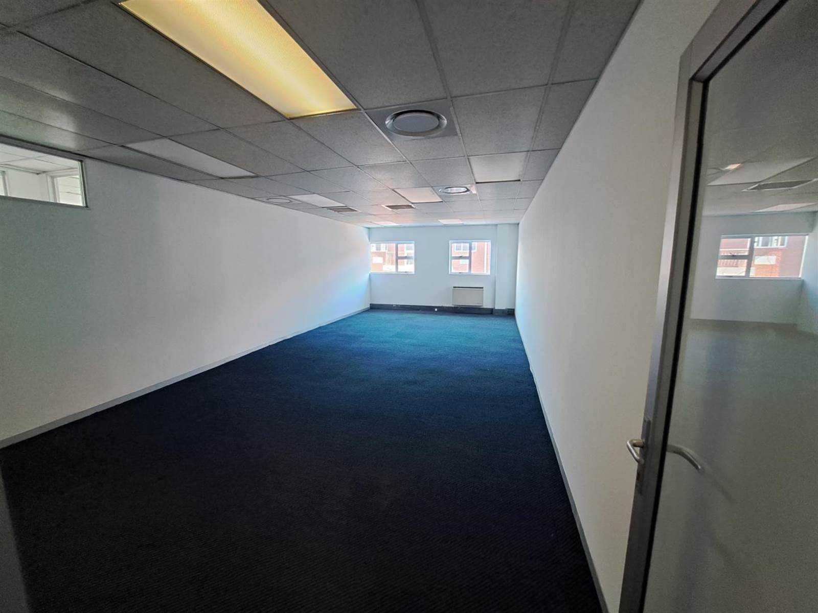 1805  m² Commercial space in Centurion CBD photo number 14