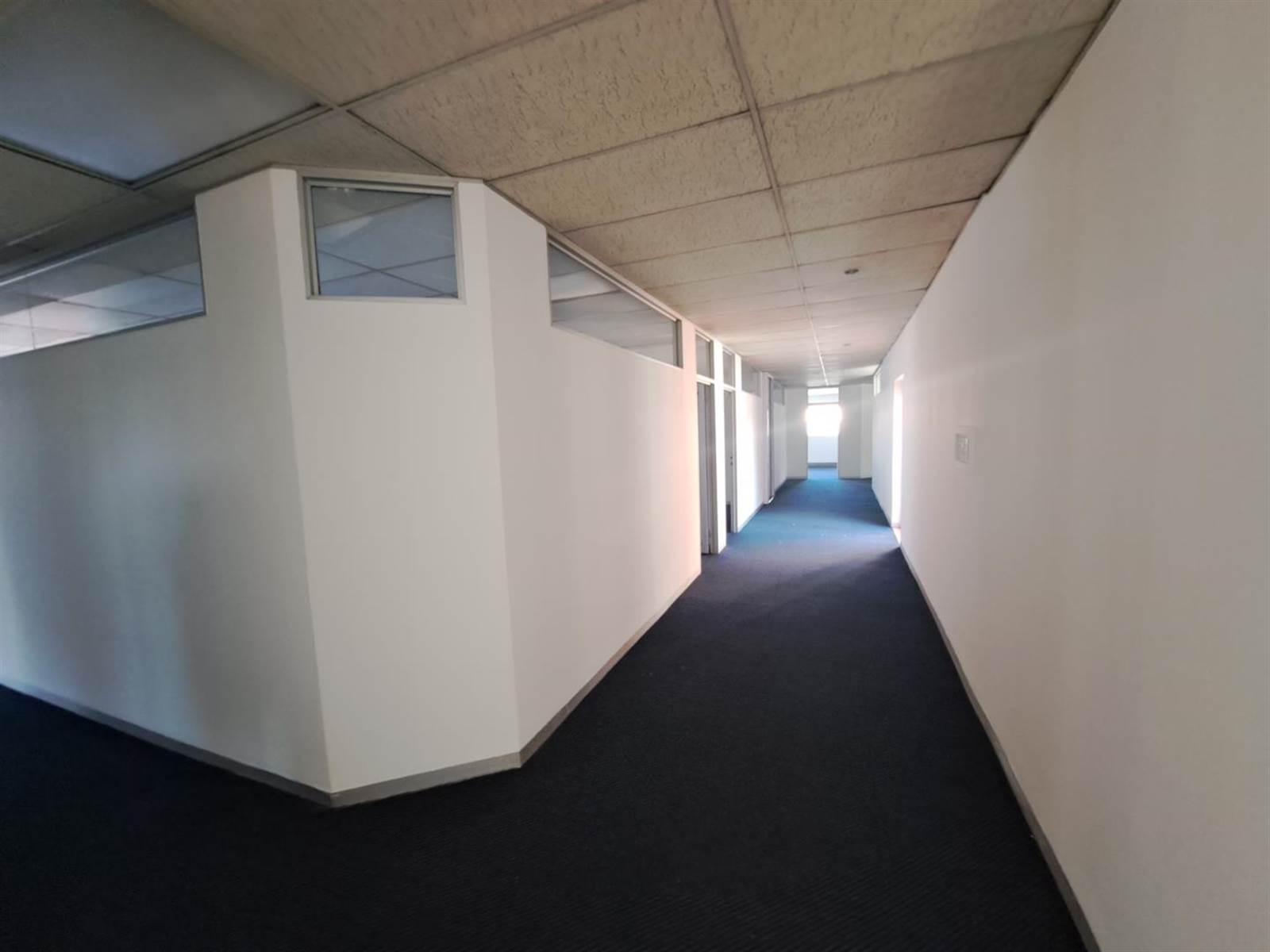 1805  m² Commercial space in Centurion CBD photo number 18