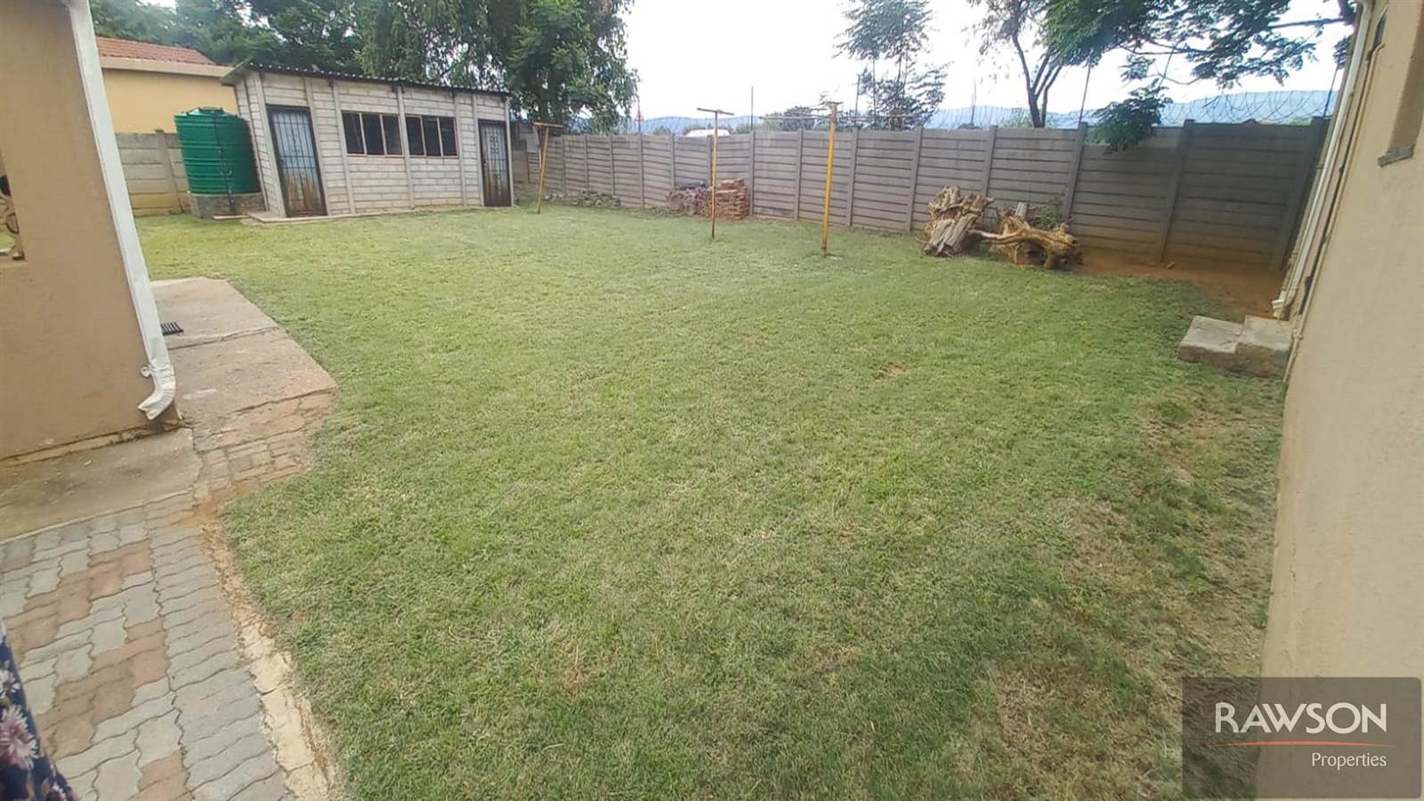 3 Bed House in Rustenburg North photo number 7
