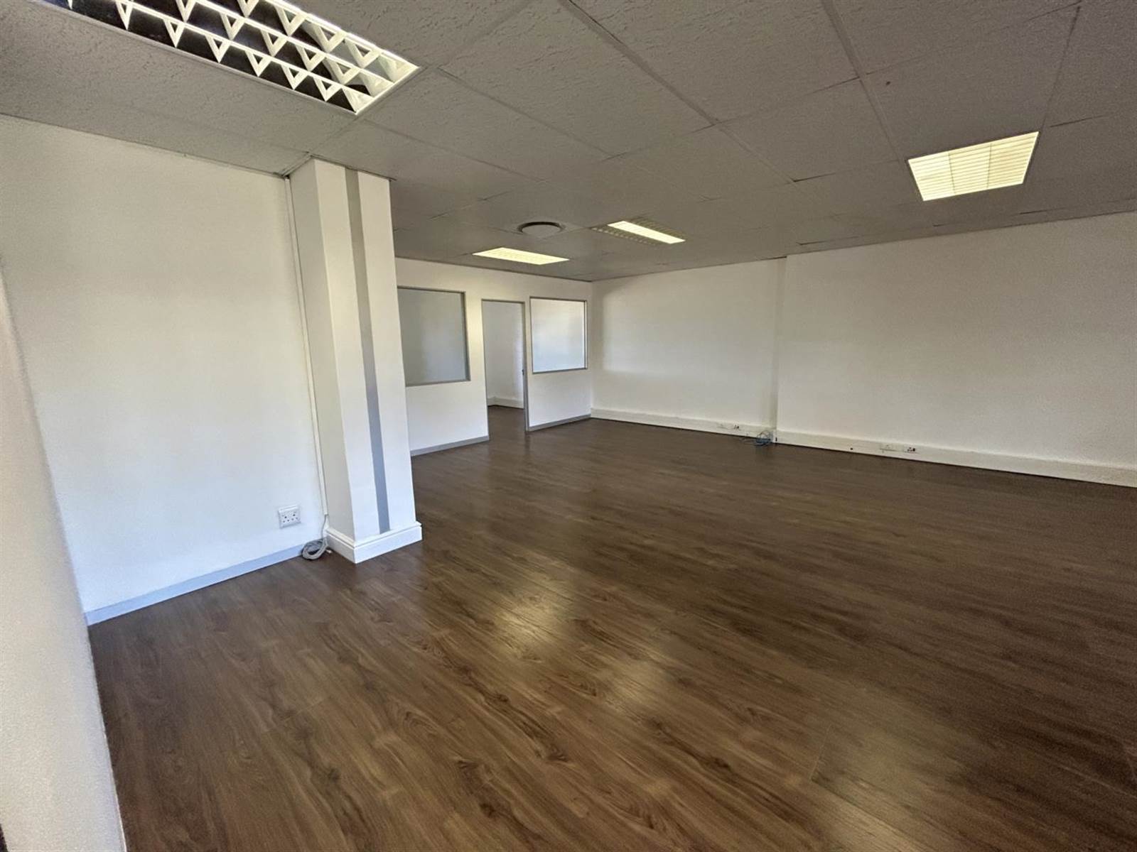170  m² Office Space in Claremont photo number 7
