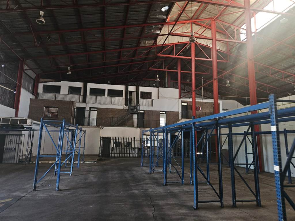 3200  m² Industrial space in City Deep photo number 6