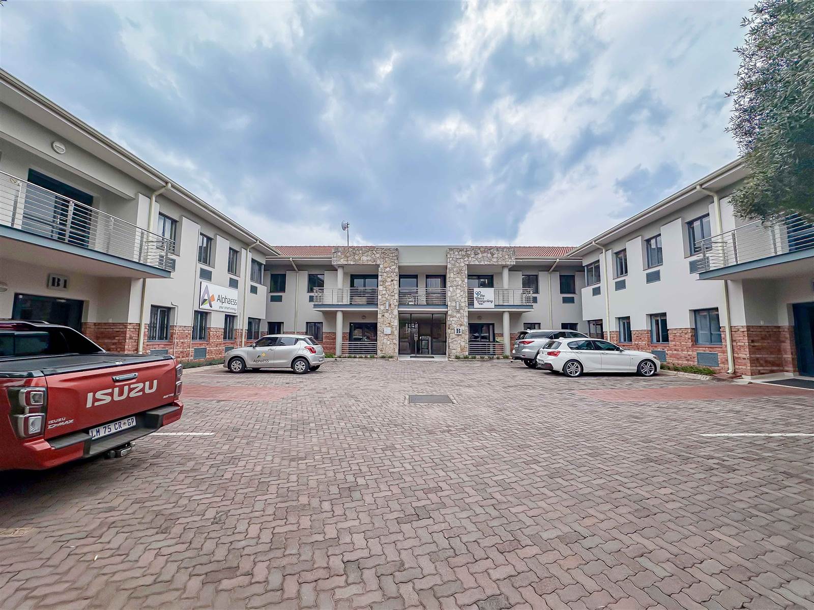 245  m² Commercial space in Bryanston photo number 18