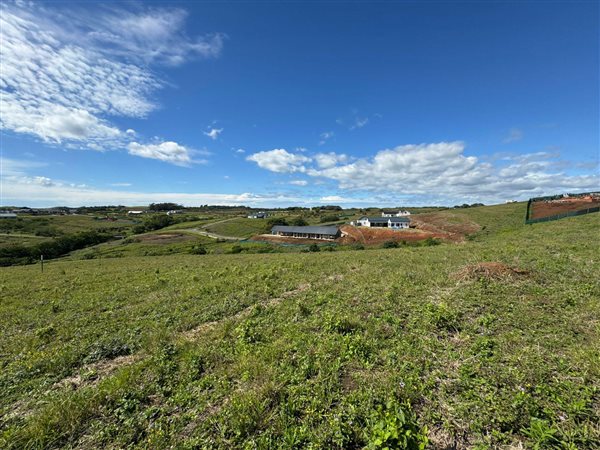 3 873 m² Land