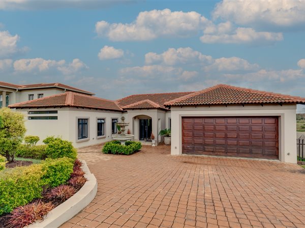 4 Bedroom House 4 Bedroom House