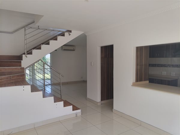 3 Bedroom Duplex 3 Bedroom Duplex