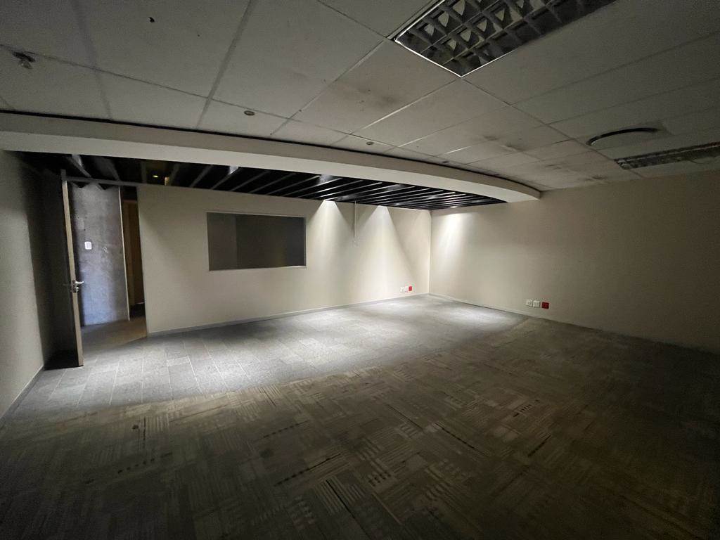 741.6  m² Commercial space in Fourways photo number 8