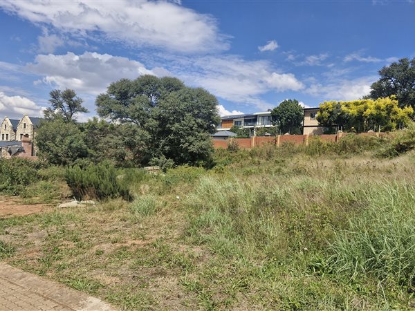 1 200 m² Land 1 200 m² Land
