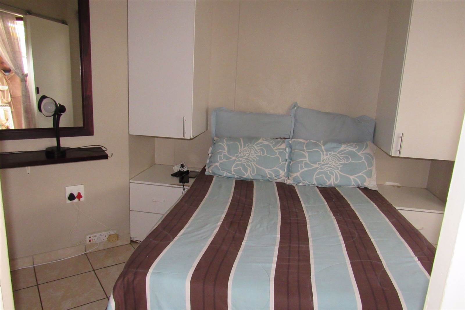 2 Bed Apartment in St Michaels on Sea photo number 9