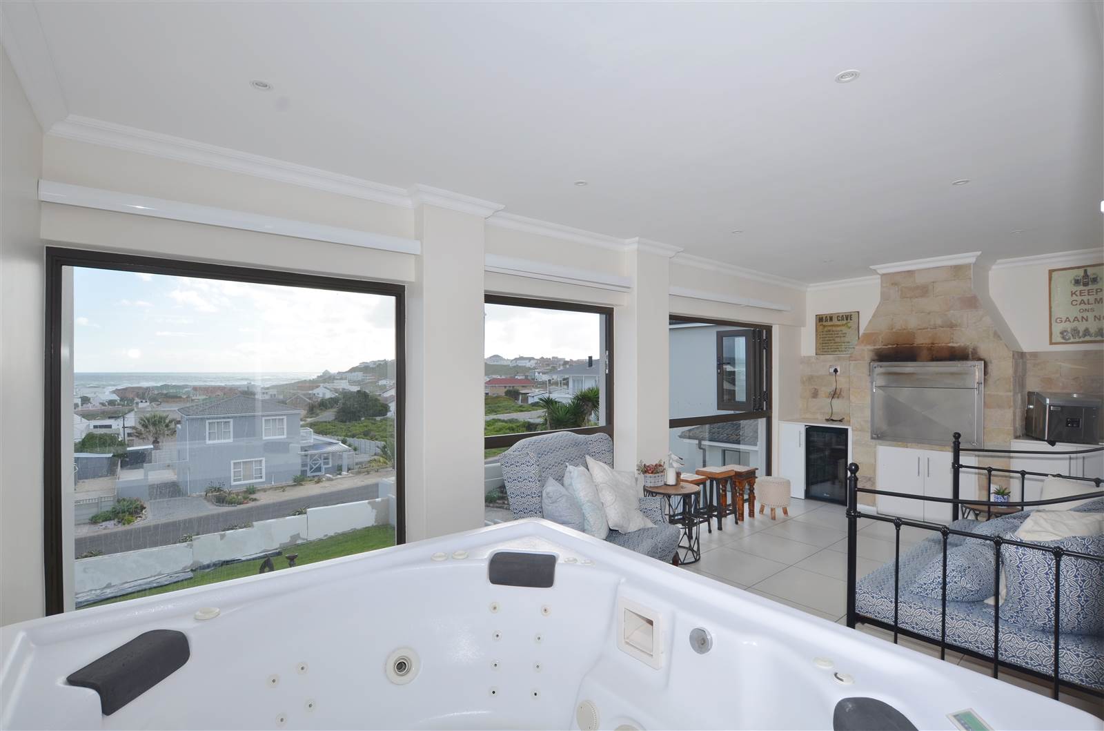 3 Bed House in Yzerfontein photo number 30