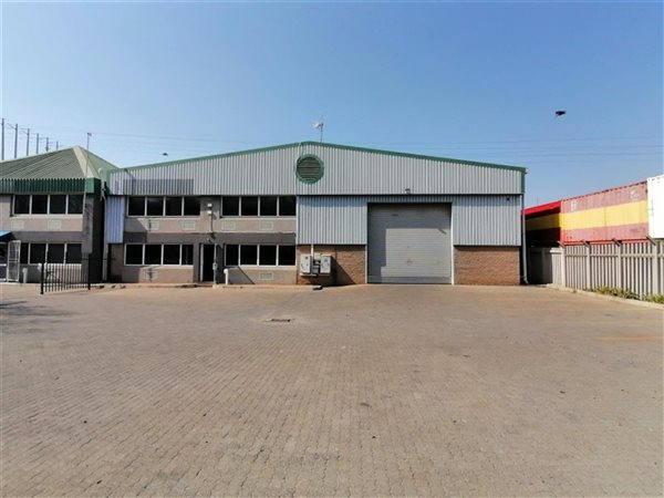 1 548  m² Industrial space