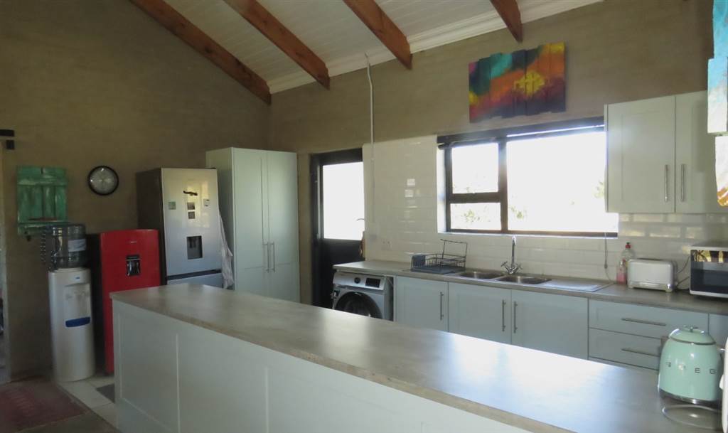 2 Bed House in Clarens photo number 15