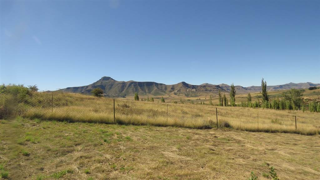 2 Bed House in Clarens photo number 5