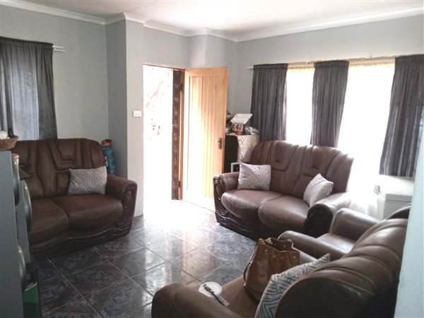 3 Bed House in Kathu