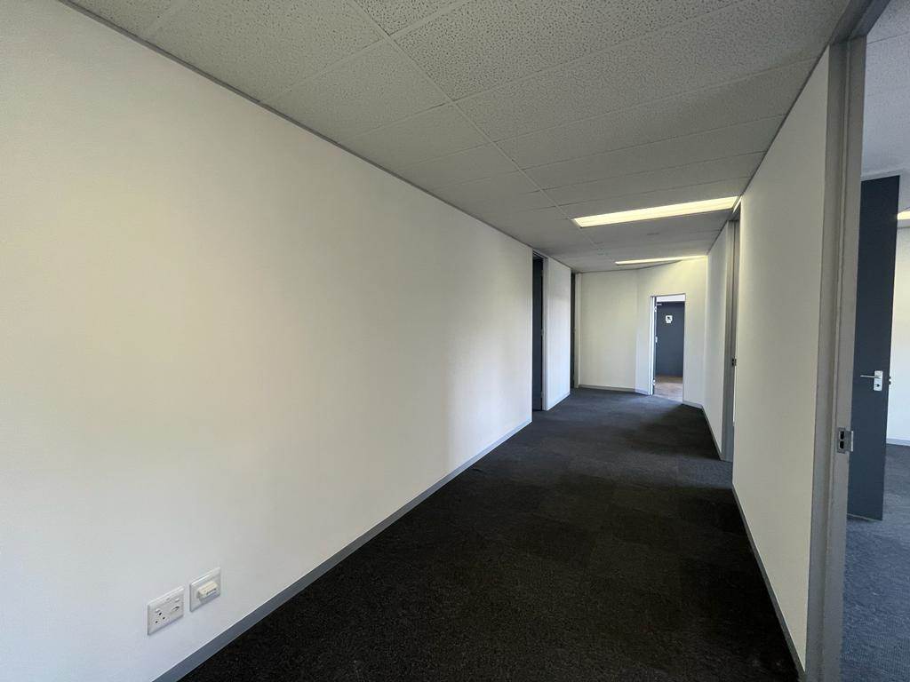 419.1  m² Commercial space in Bryanston photo number 15