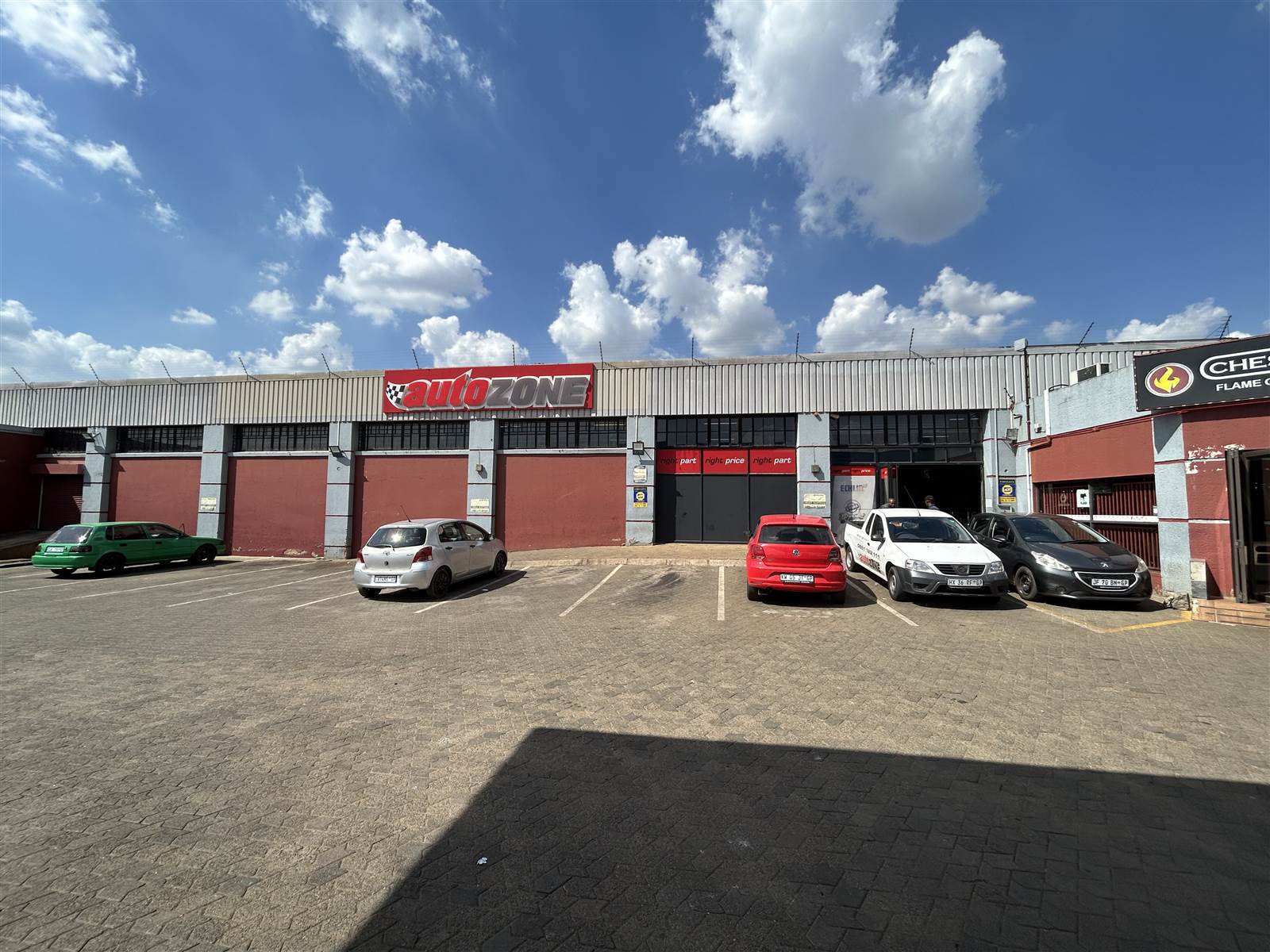 1000  m² Industrial space in Clayville photo number 10