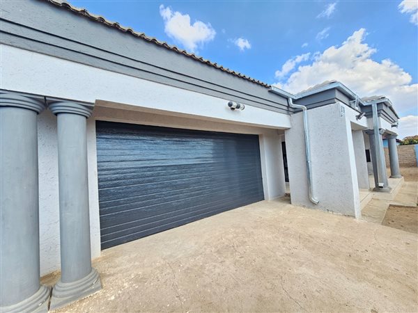 3 Bedroom House 3 Bedroom House