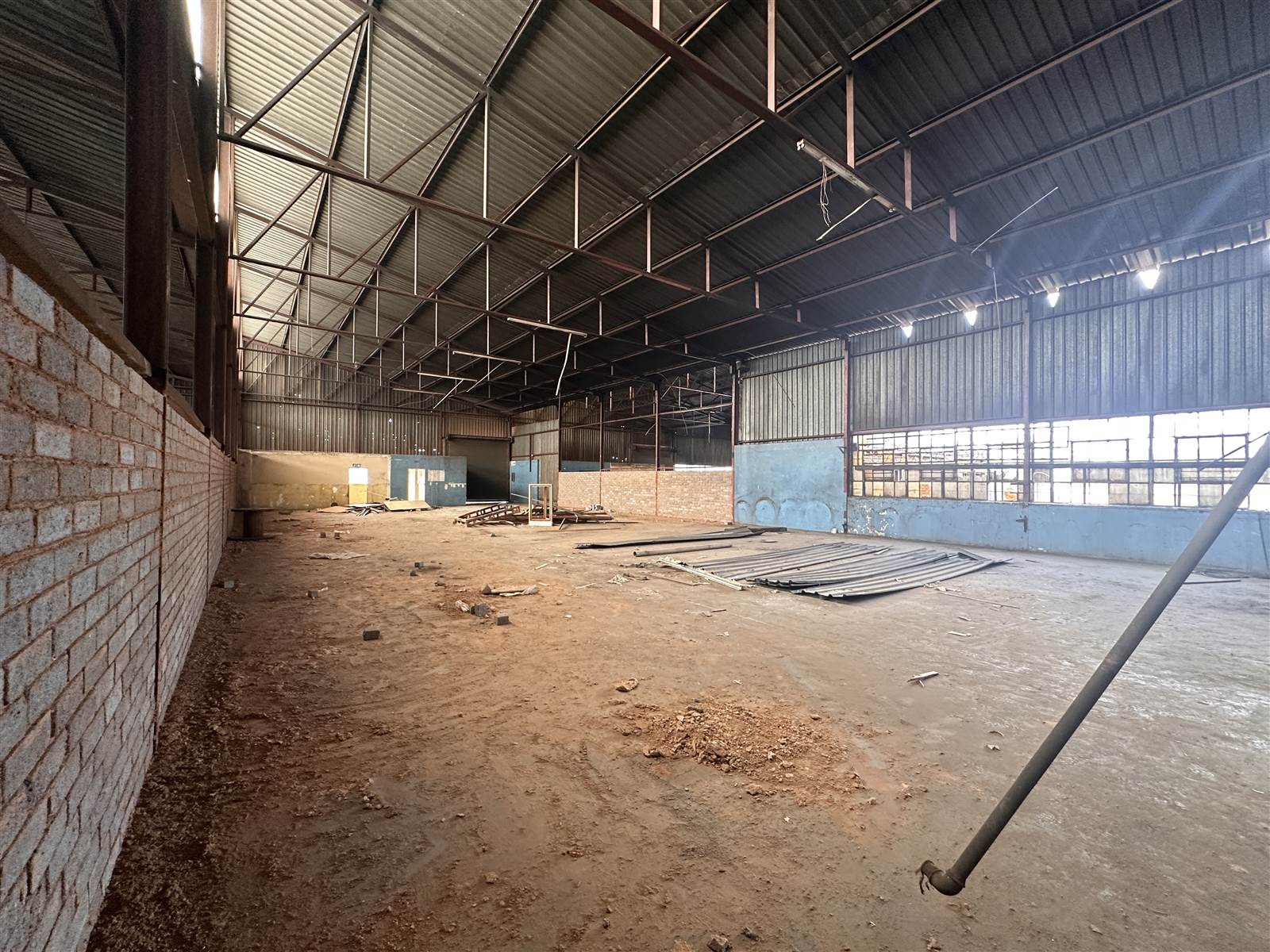 570  m² Industrial space in Wadeville photo number 8