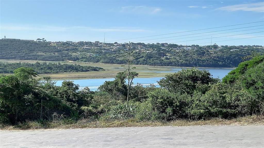 1111 m² Land available in Port Alfred photo number 11