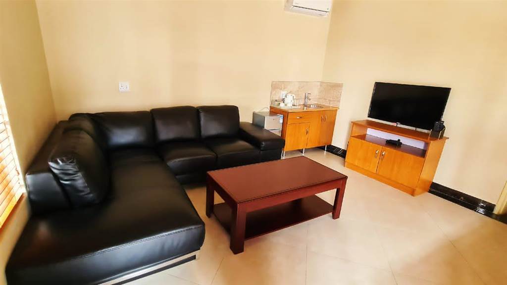2 Bed Apartment in Cashan photo number 6