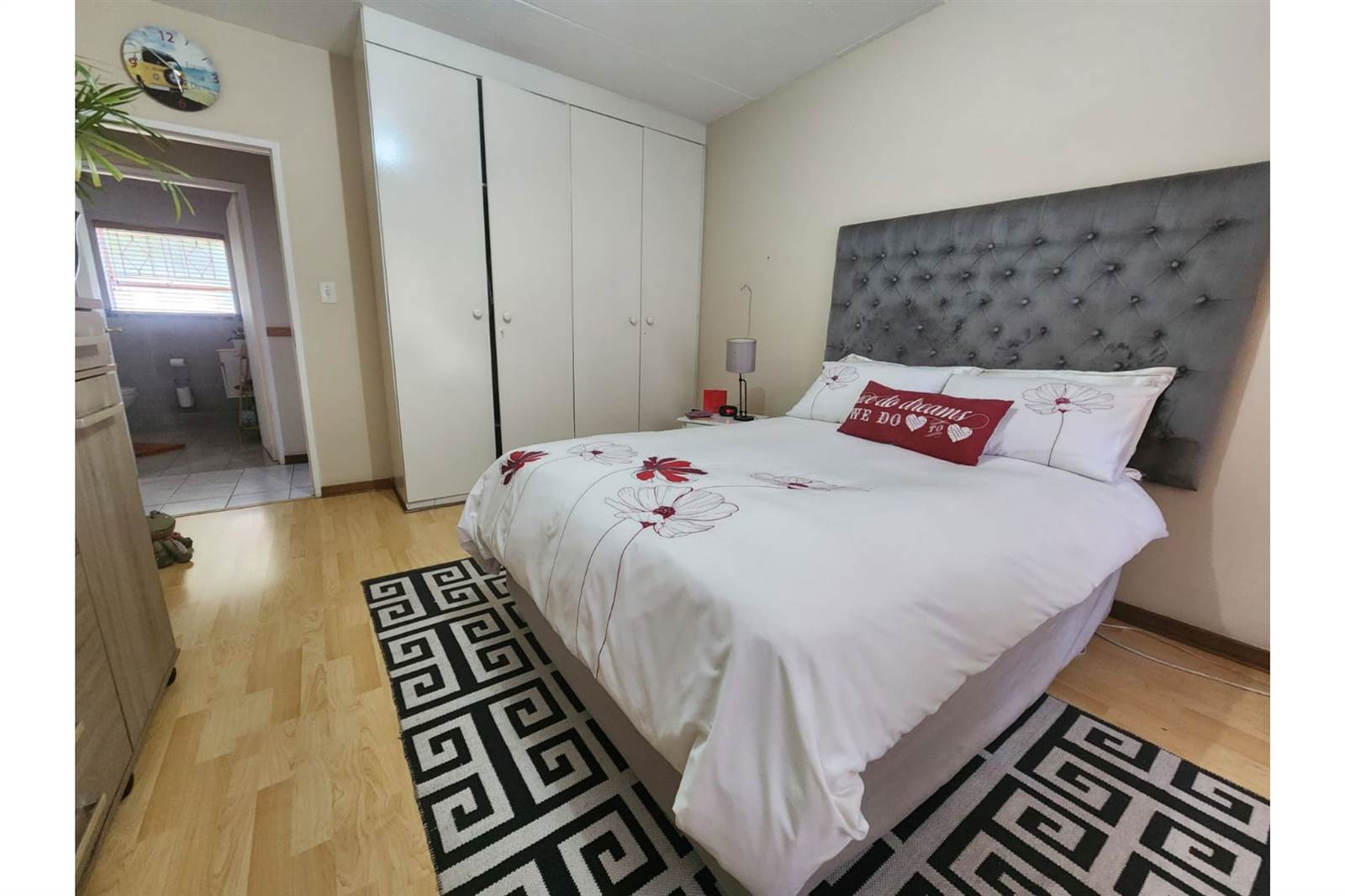 2 Bed Apartment in Bruma photo number 15