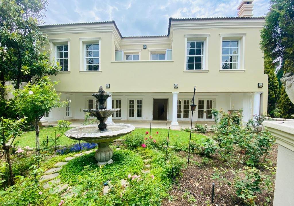 4 Bed House for sale in Sandhurst T3979135 Private Property