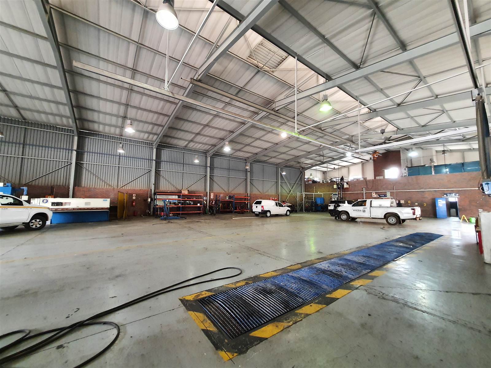1250  m² Industrial space in Driehoek photo number 6