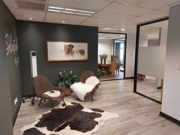 211  m² Office Space in Randpark Ridge