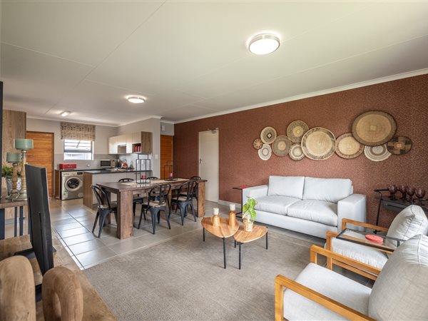 2 Bedroom House 2 Bedroom House