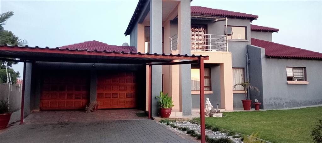 3 Bed House in Serala View photo number 1