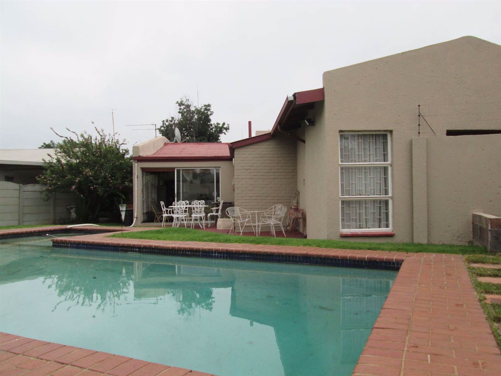 5 Bed House in Brenthurst photo number 28