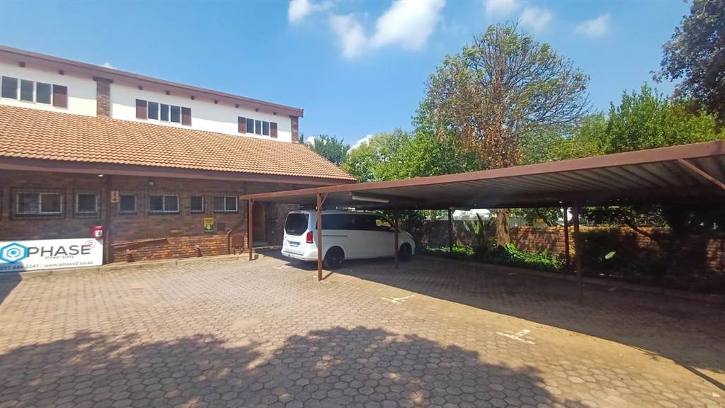 173  m² Commercial space in Randpark Ridge photo number 2