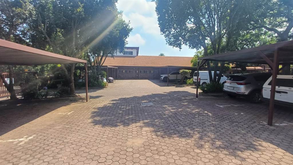 173  m² Commercial space in Randpark Ridge photo number 3