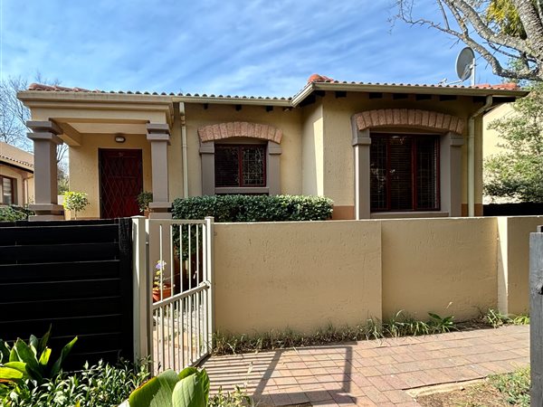 2 Bedroom Simplex 2 Bedroom Simplex